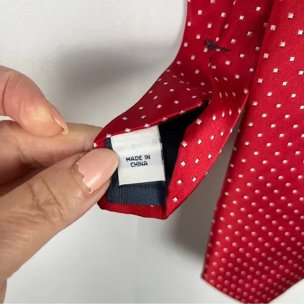Izod crimson red